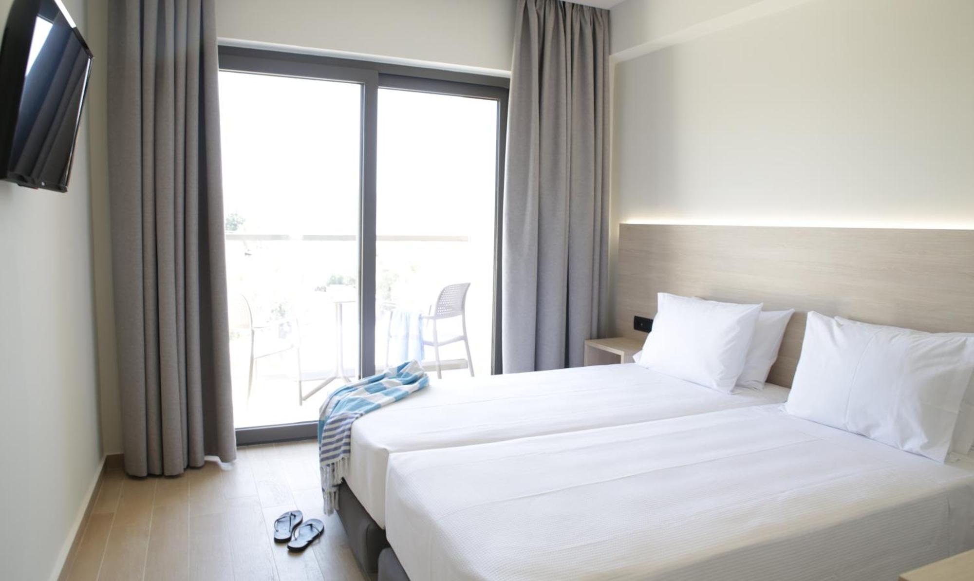 Armonia Rooms ลากานาส ภายนอก รูปภาพ